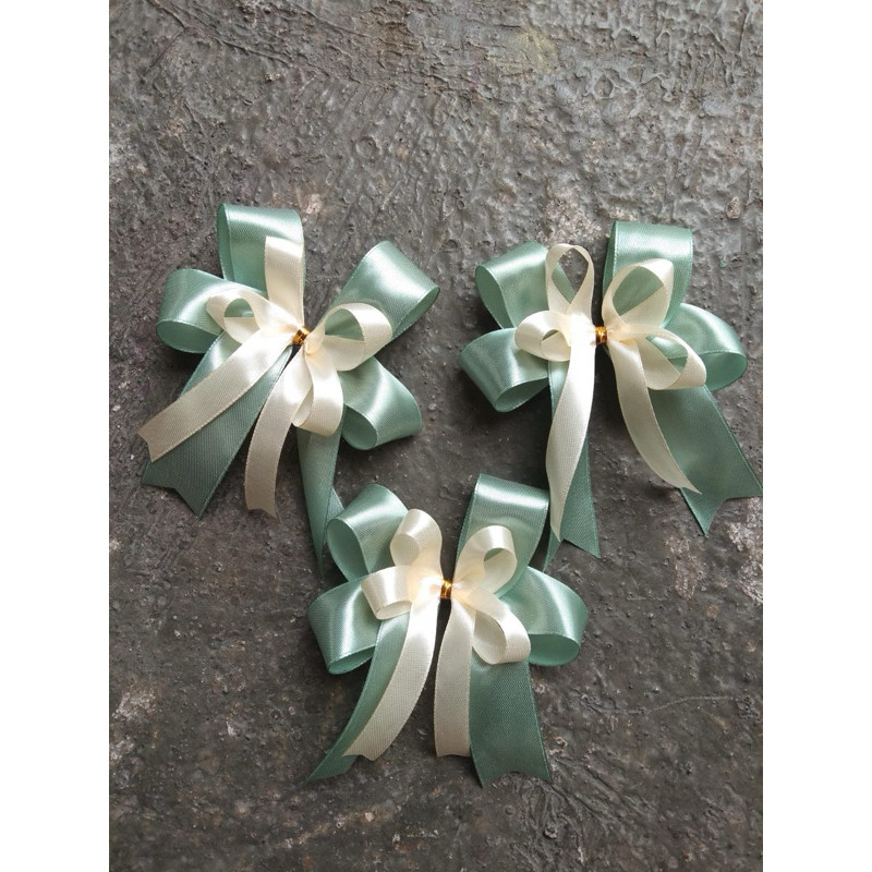 

PROMO SALE PITA LEBARAN SUPER KURAH READY STOCK siap pakai ukuran 10cm/ ory karya sendiri jadi gk pasaran diluar/ pita lebaran siap pakai/ puta hampers lebaran/ pita hiasan bingkisan lebaran MIN BELI 1O PASANG ATAU CHAT ADMIN
