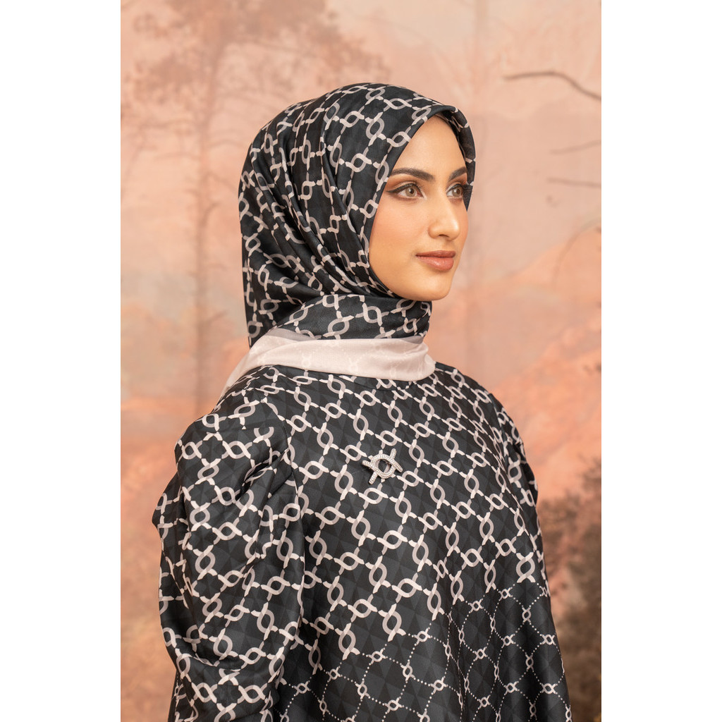 Klamby - Calya Monogram Scarf