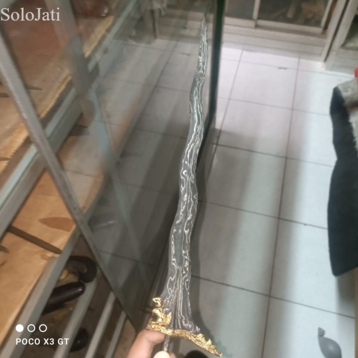 

keris sempono sing0 barong kiinatah sepuh majapahit milik suhita bk me antik