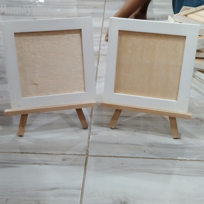 

Pigora Kayu 15x15/ Pigura Kayu /Frame Foto 15x15 Murah