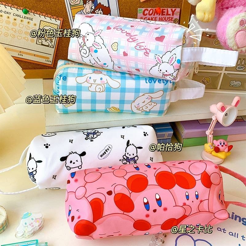 

Tempat Pensil Kotak ATK Cinnamoroll Pochacco Dog Sanrio Kirby Pencil Case GG