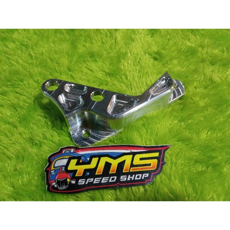 Breket kaliper brembo 4p big 1 pot disk 220 shock STD matic honda scoopy, beat, vario