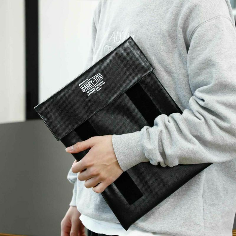 

PENCO Padded Carry Tite Case Size L / Tempat laptop premium