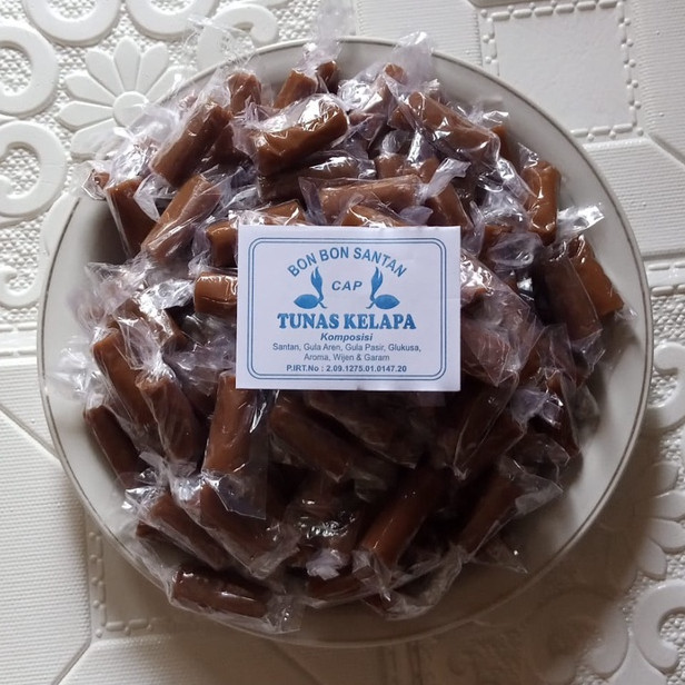 

Permen jadul permen kelapa makanan jadul Bon-Bon Santan Cap Tunas Kelapa Khas Sumatera