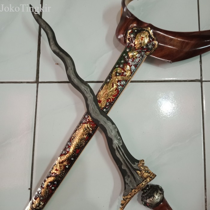 

Keris Si Ngo Barong luk 9 Kinatah Kamarogan antik