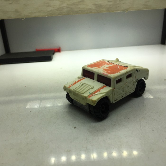 hotwheels humvee diecast loose junk 12B -OS25