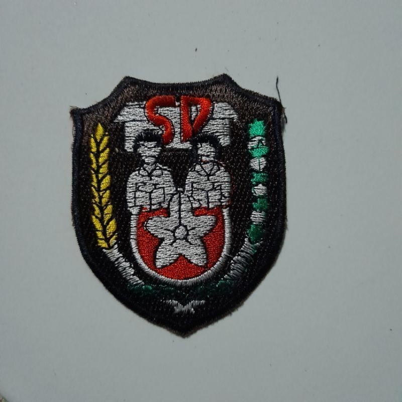 Bordir Bet osis -Badge sma-badge smp- badge sd bordir-badge sekolah(gram) Bordir Nama Custom Bed Sek
