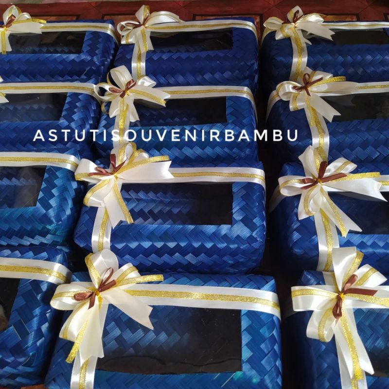 BESEK 20X30 CM MIKA WARNA / besek persegi panjang / besek hias / besek hampers / hantaran / souvenir