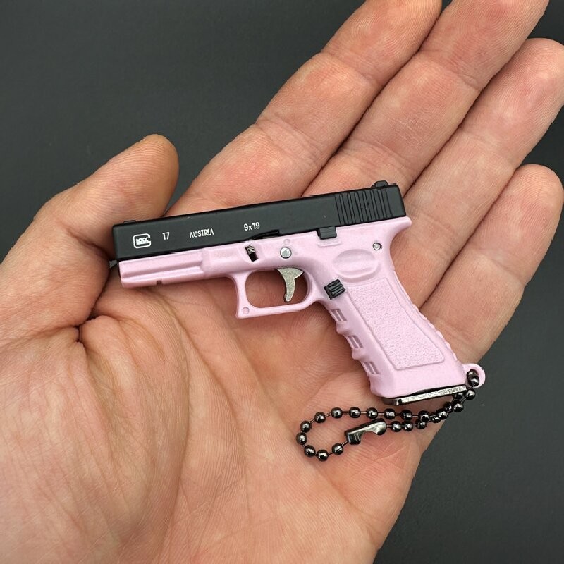 Semi-alloy 1:3 Glock Pistol Model Metal Mini G17 Toy Gun Detachable DIY Keychain Pendant Ornaments C