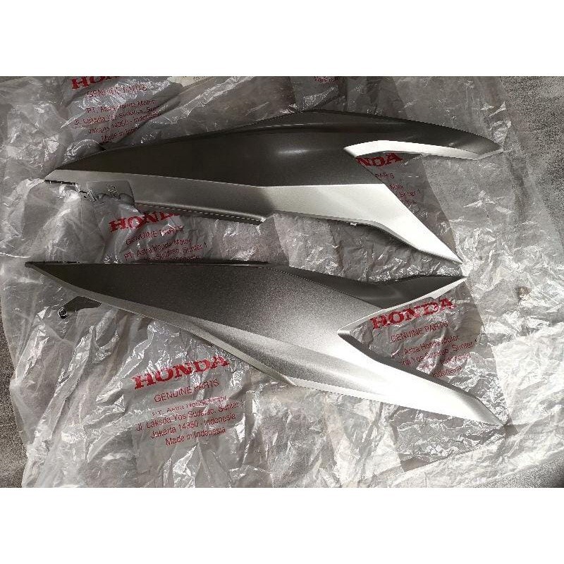 Body bagian belakang Beat new Led Beat Street Led terbaru 2020 2021 2022 Silver Silper original