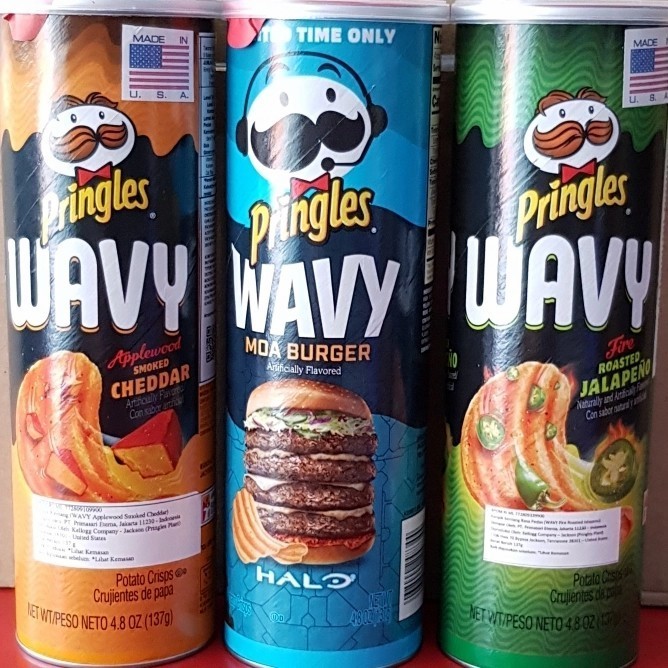 

Promo PRINGLES Wavy potato chips keripik kentang impor USA 127 gr - Classic Salted