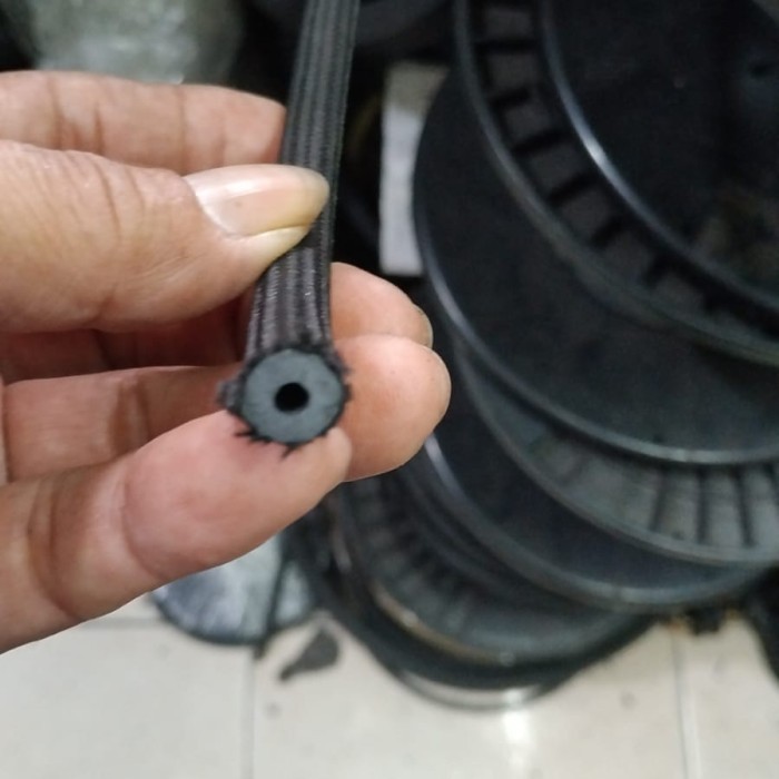 CHEVALL SELANG RAJUT 3 MM SELANG SOLAR BENSIN