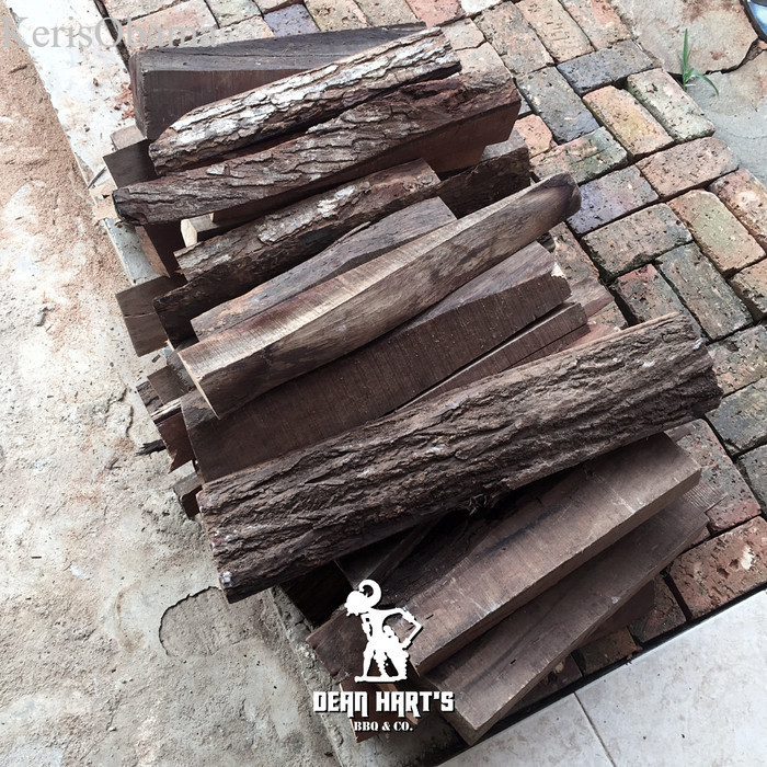 

10kg Kayu Bakar Oven Mahoni/Wood Fire murah