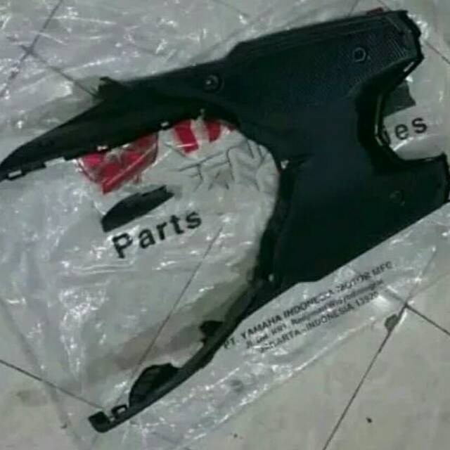 BORDES DEK PIJAKAN KAKI MIO M3 MIO Z DAN MIO 125 ORIGINAL