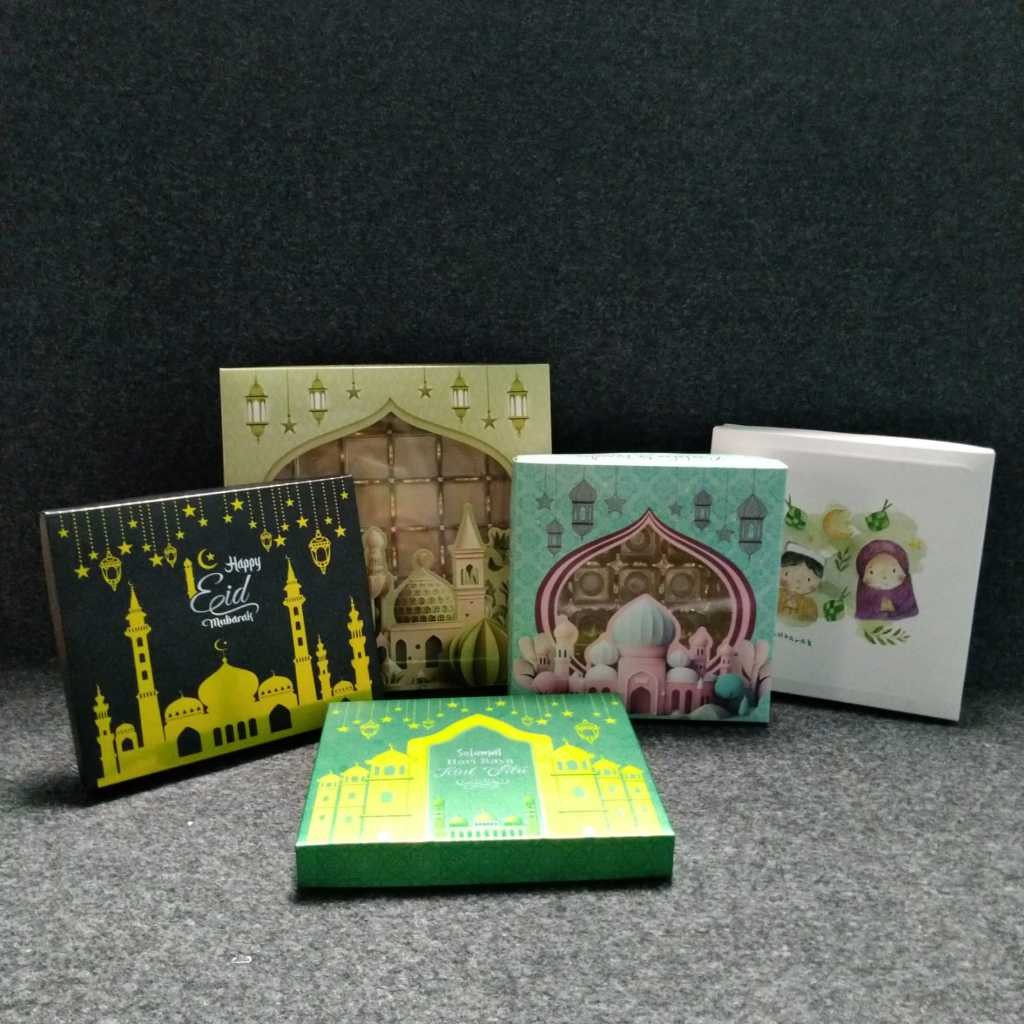 

pekanbaru / Kotak Hampers Idul Fitri Nastar berbagai Motif