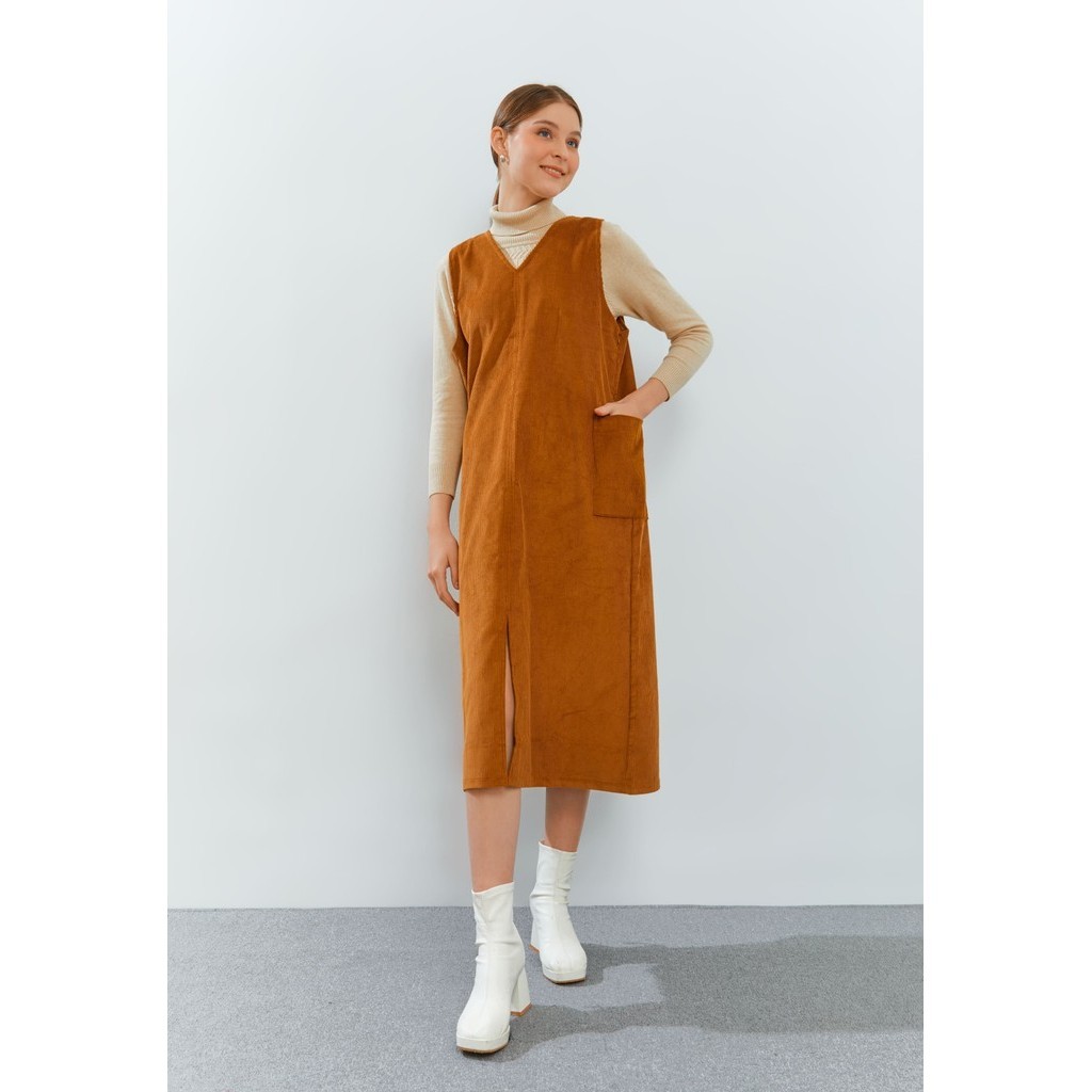 Dionna Overall Brown