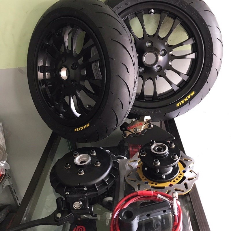 PROMO upgrade velg R12 ring 12 vespa classic