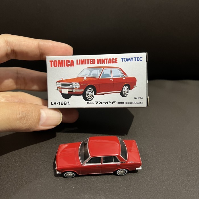 Tomica Limited Vintage LV-168a Datsun Bluebird 1600 SSS Red Children's Favorite Toy