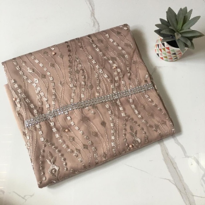 PROMO Hari Raya Idul Fitri- Clarissa Dress Series / Gamis Brukat Tile Mix Velvet / Gamis Brukat - Mo