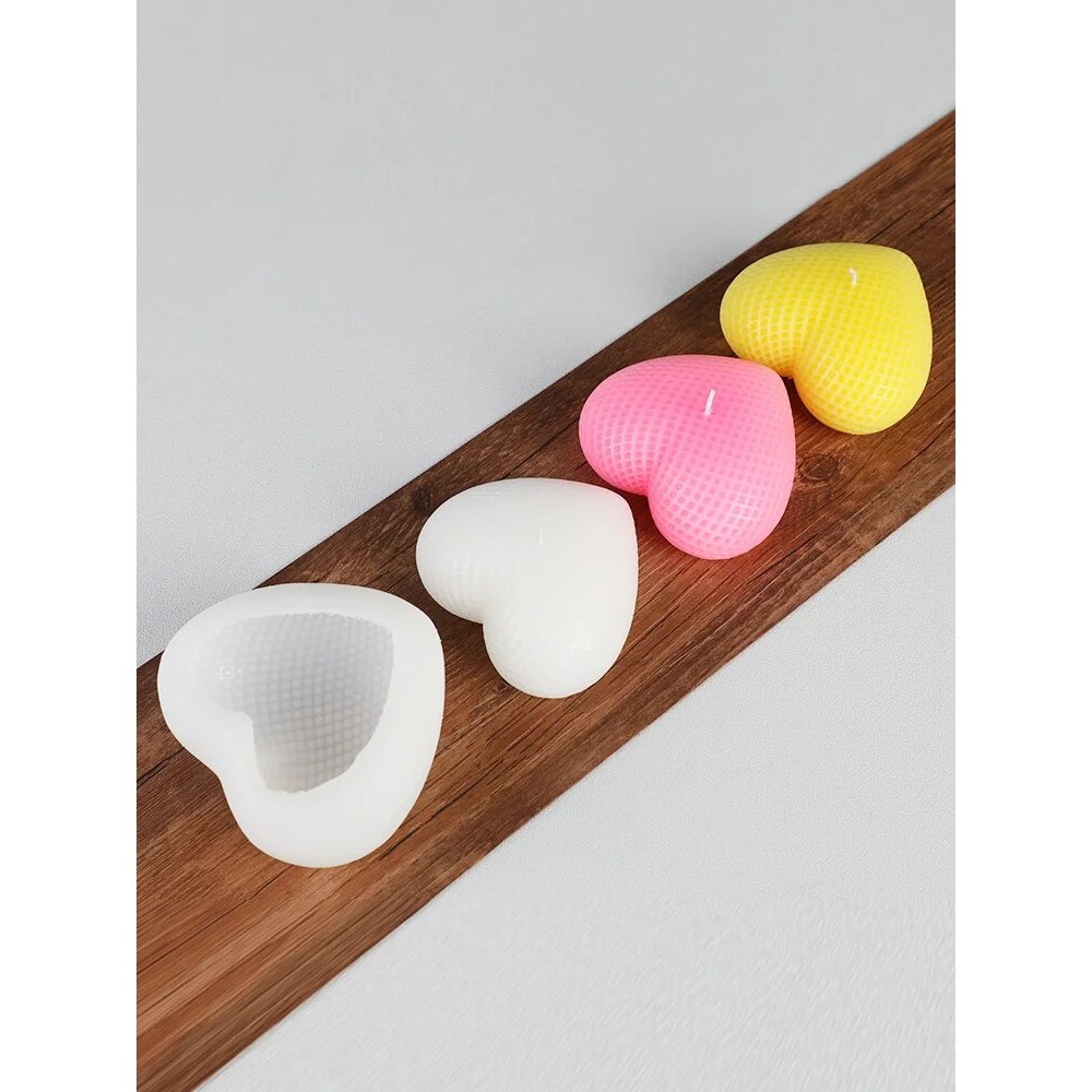 

Love Candle Mold Woven Shape Homemade Chocolate Baking Mold DIY Gypsum Aromatherapy Hand with Silicone Cake Mold