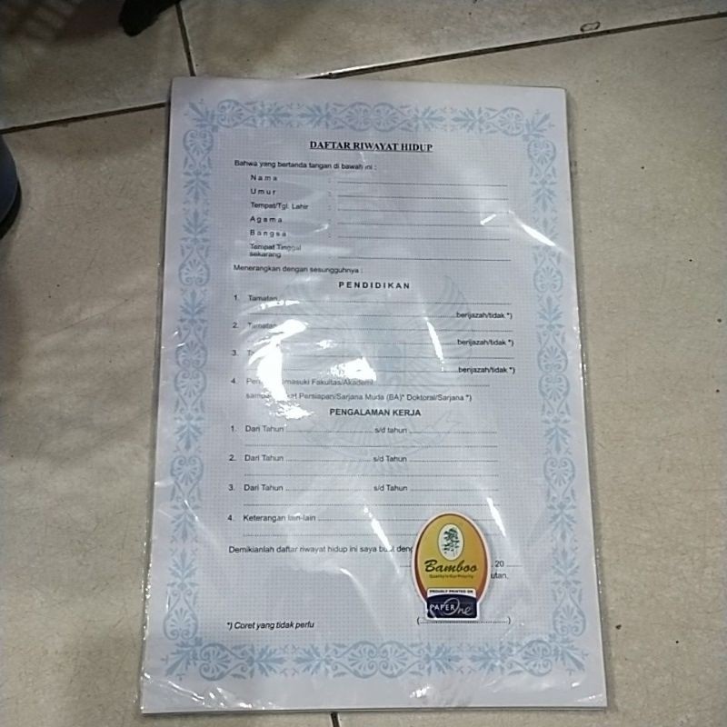 

(1pcs) daftar riwayat hidup