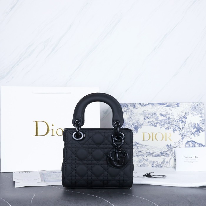 TAS HANDBAG CD ULTRA MATTE MINI BLACK BAG SLINGBAG