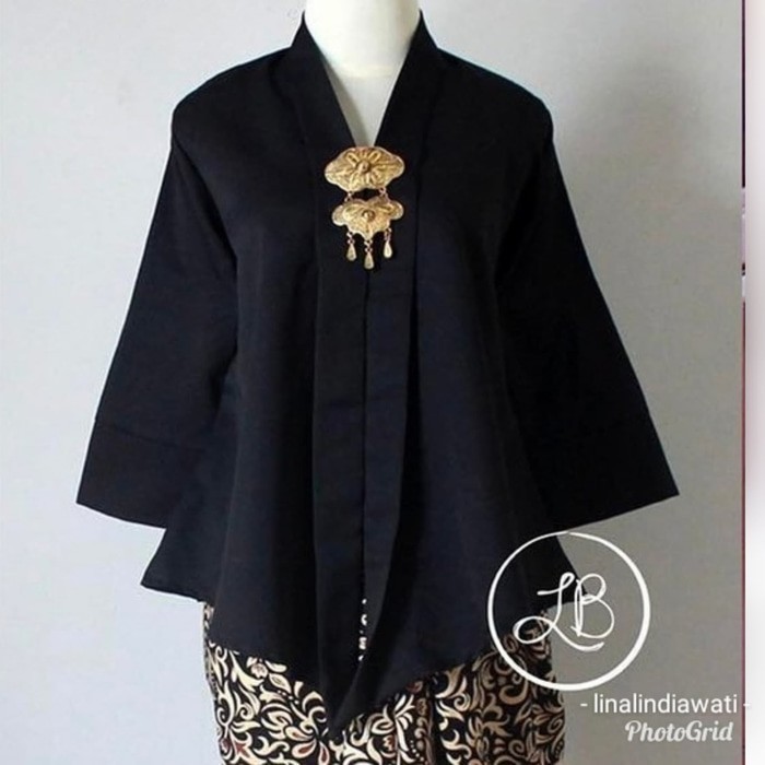 TERBARU BIG SIZE Encim Kebaya Kartini Wanita Modern Kutubaru Velvet Fl - Hitam, M