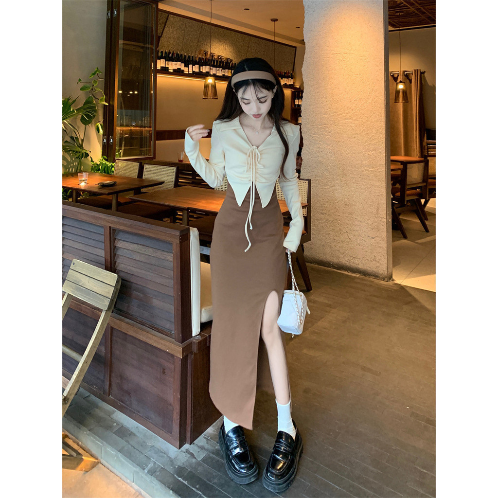 Midi Dress Dua Warna Coklat Beige Bekerah Polo (Belahan TIDAK setinggi foto) - Dress Casual Kasual /