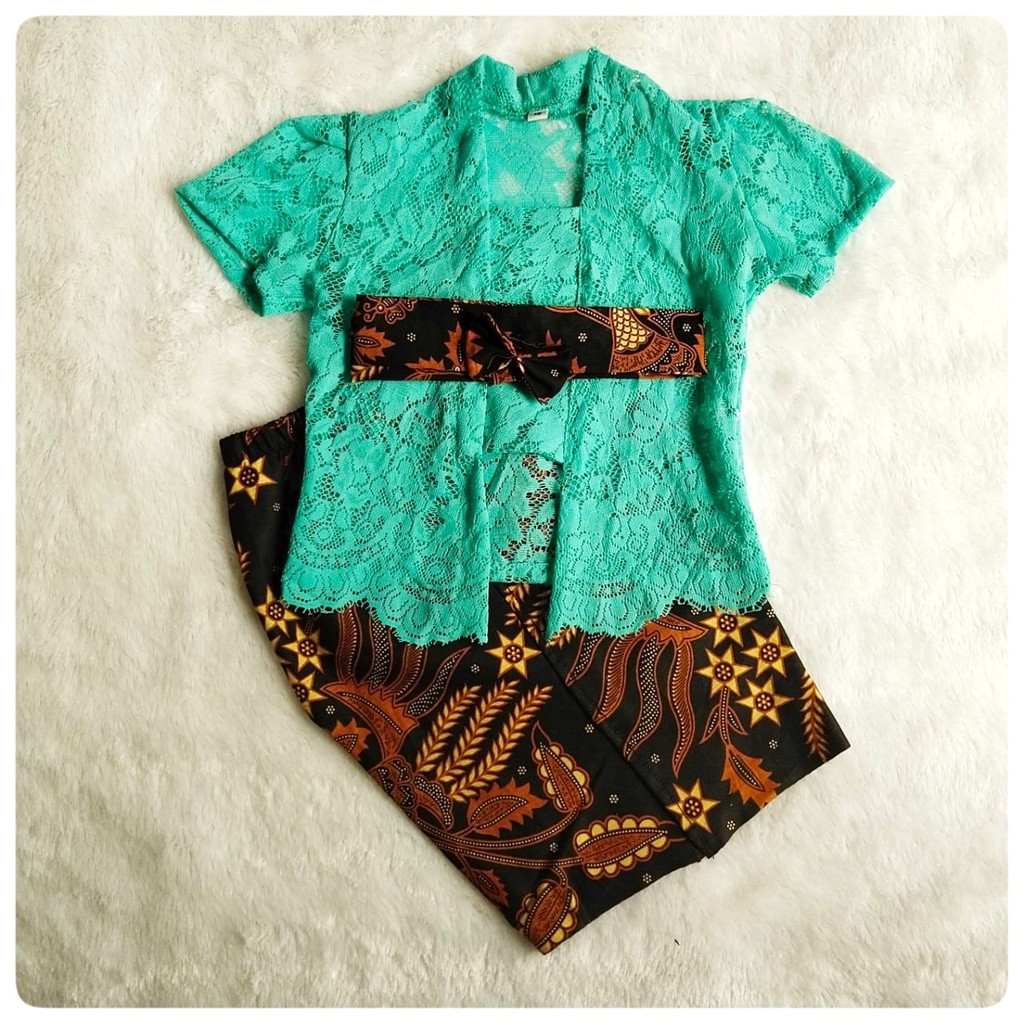 FG67JK REAL PICT Kebaya Anak Tanggung Kebaya anak SD Bali