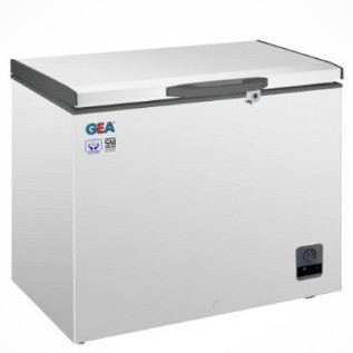 GEA CHEST FREEZER AB 318 R / AB 318R 300 LITER PEMBEKU DAGING ES AB318R