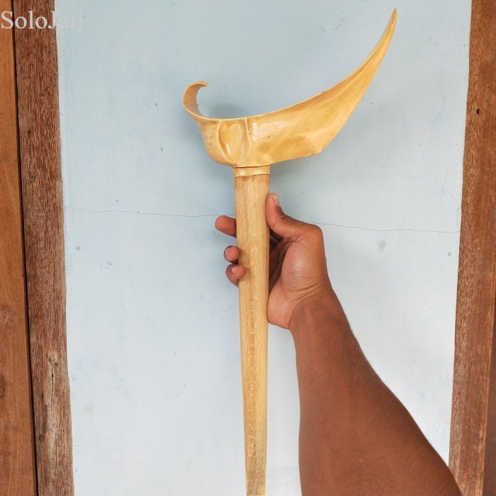 

Ladrang solo antik