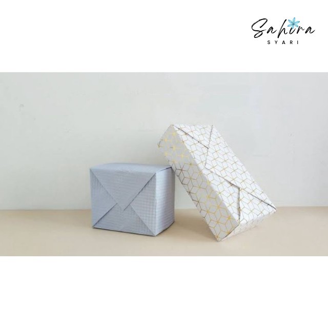 

Tambahan Special Bungkus Kado (free buble & kartu ucapan) sahira syari