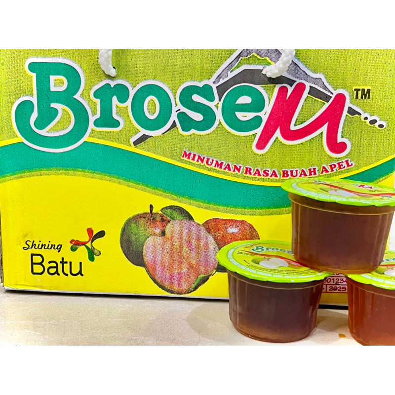 

Sari Apel Khas Batu Malang Brosem Minuman Buah Apel isi 32gelas 120ml