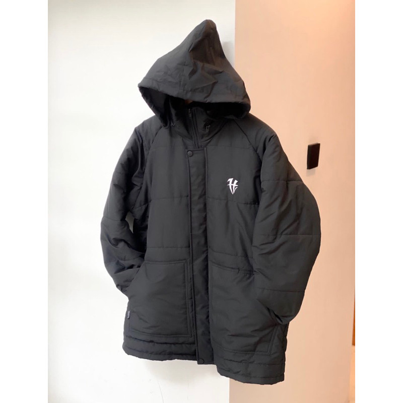 Huskey Clothing - jaket parasut - bloated parasut blk - huskey bali