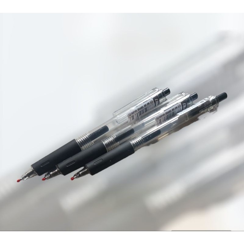 

Pulpen Cetekan Exam (1Pcs) || Bolpint Clik Exam Hitam