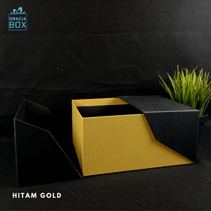 

BOX HAMPER - HARDBOX - KOTAK KADO - ukuran 25 cm x 20 cm x 12 cm - HItam Gold