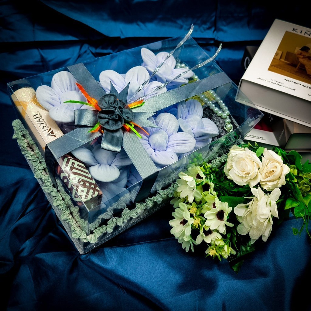 Mahar Mukena Pernikahan/ Seperangkat Alat Solat untuk Seserahan Pernikahan/ Seserahan Alat Sholat Pe