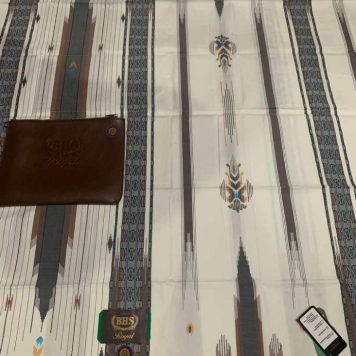 SARUNG BHS ROYAL STT GOLD