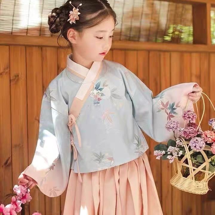 Hanfu children's improved New Year's greetings Hanfu ancient style super fairy children's clothing X