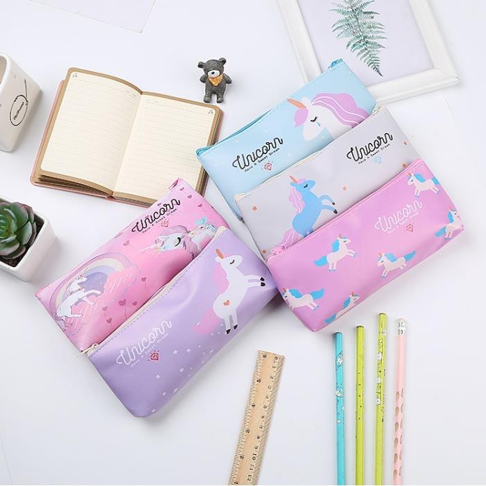 

KOTAK PENSIL MOTIF UNICORN LUCU UNIK / TEMPAT PENSIL / KOTAK PULPEN / TEMPAT ALAT TULIS PP130 Terlaris