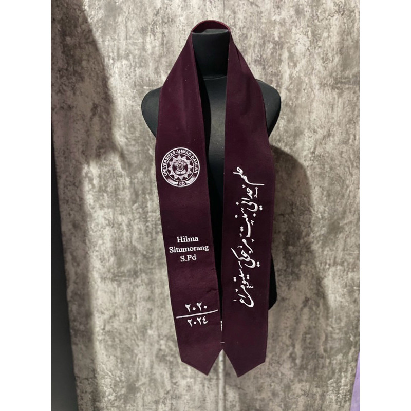 Selempang Wisuda Leher Font Bahasa Asing Selempang Wisuda