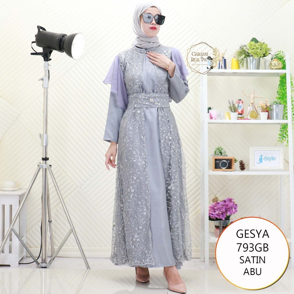 Gesya Gamis Pesta Satin Mix Cardi Brukat Mewah Variasi Mutiara Busui Friendly