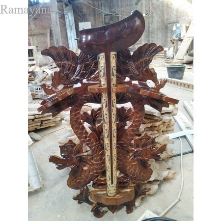 

blawong keris isi 3 ukir 2 burung 2 naga bhn kayu jati 8877 BT murah