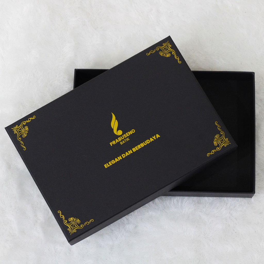 

Batik Prabuseno Box | Signature Box Batik Prabuseno | Premium Box | Box Kado Solo Jakarta