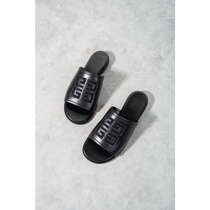GIVENCHY Embossed logo sandal