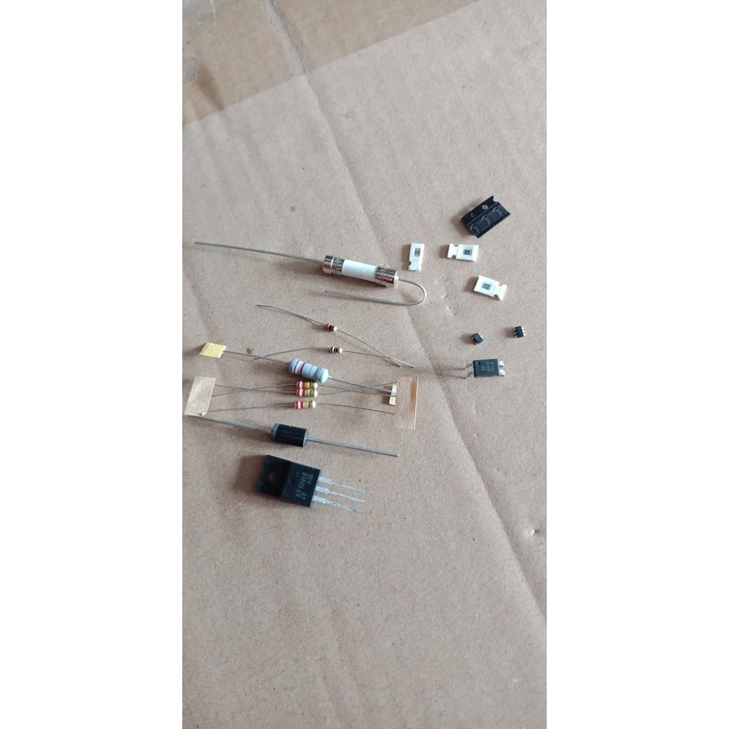 KOMPONEN TR DIODA IC SMD RESTAN FUSE POWER TV LED SHARP 32 LE185 40 LE185 LE295