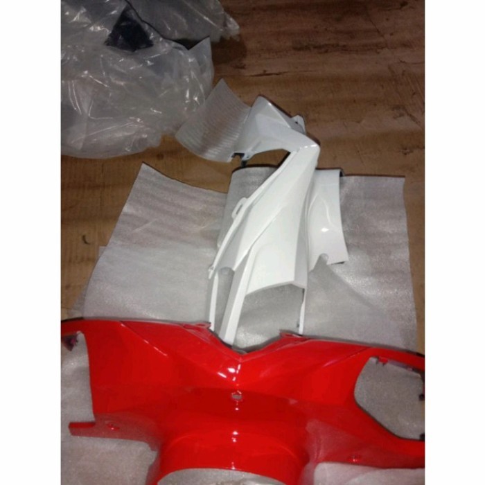 Batok depan Beat New LED putih 2020