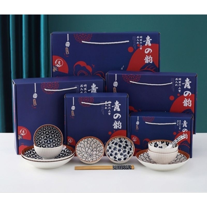 

Souvenir Mangkuk Set Mangkok Keramik Hand painted Japanese Wedding Gift Box Hampers Kado/ Baru Mewah