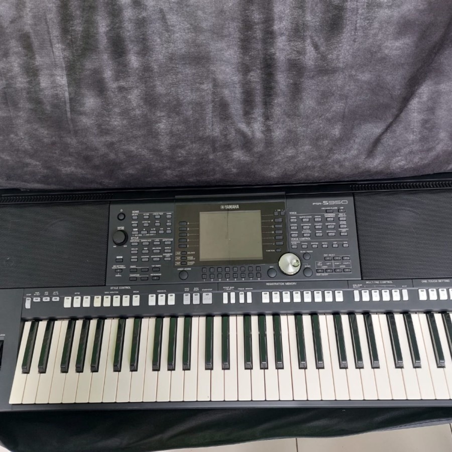 PROMO SPESIAL promo spesial 65% Yamaha PSR S950 Keyboard Organ Tunggal Second Like New