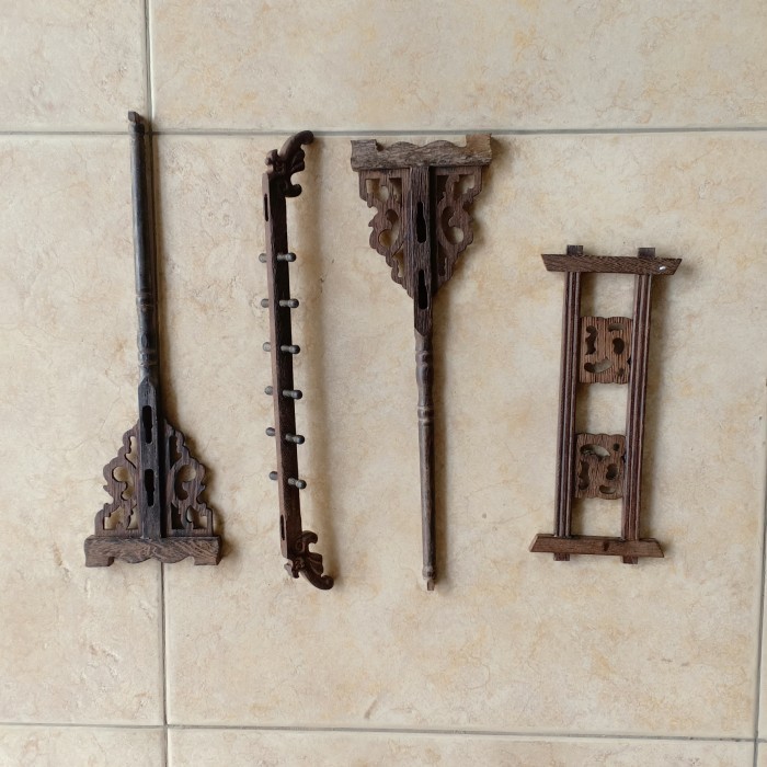 

PROMO!! -rak gantung kuas kaligrafi kayu 12 hook